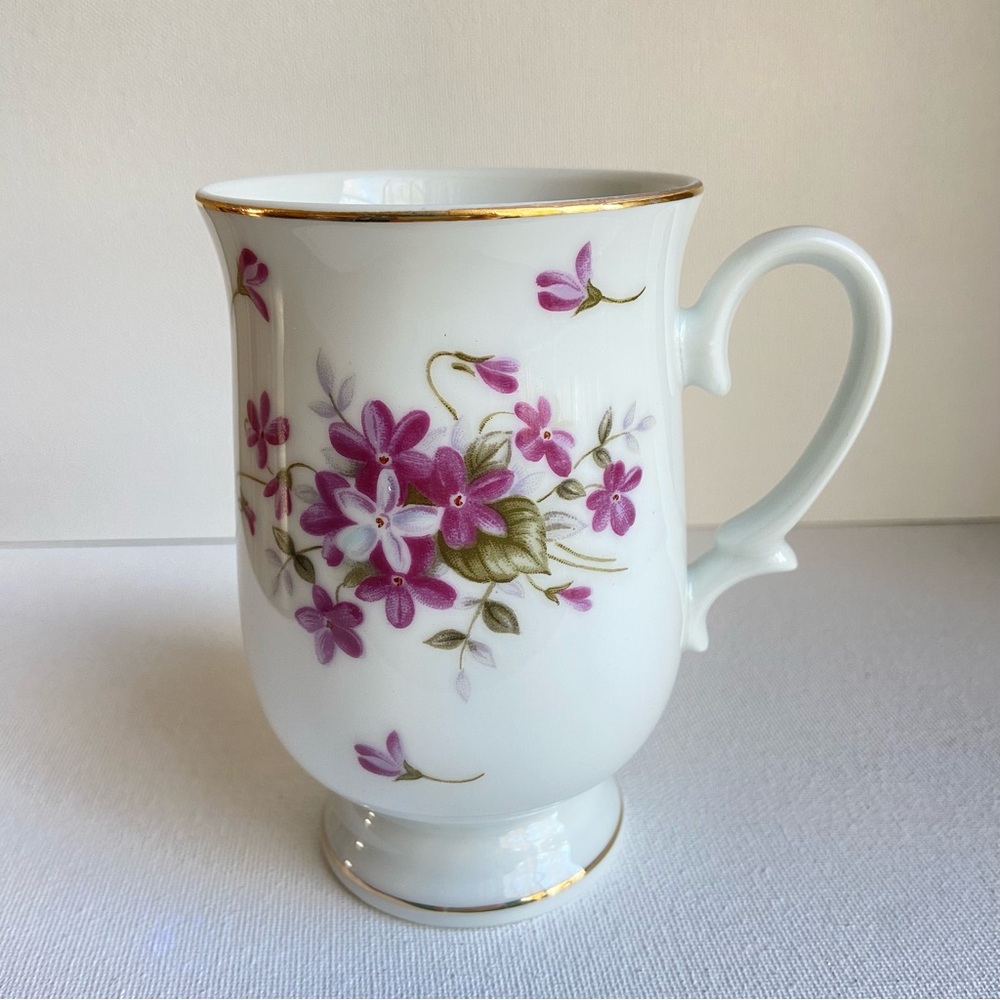 Sheffield Sweet Violets Japan Fine China floral coffee tea mug with gold trim